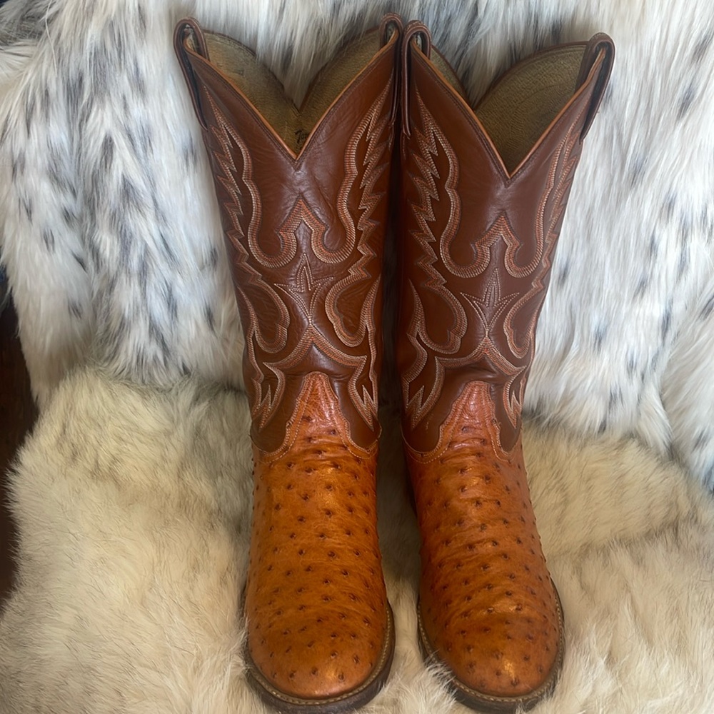 Tony Lama genuine Quill OSTRICH boots. Men’s size 8 1/2. Excellent condition